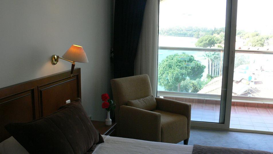 Coastlight Hotel Kusadasi Exterior photo