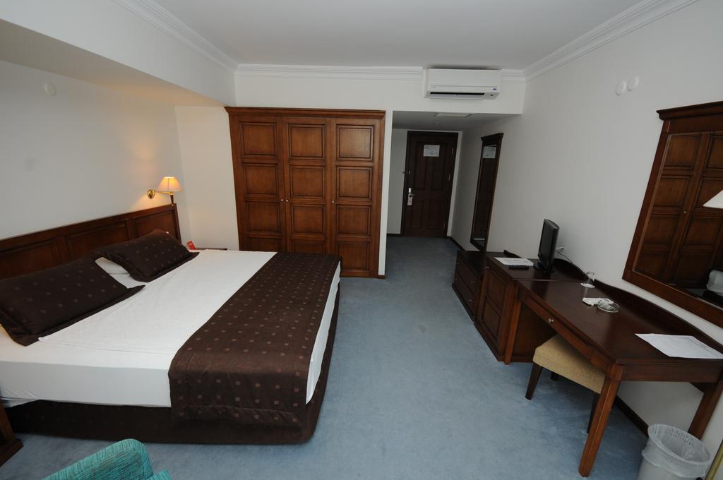Coastlight Hotel Kusadasi Room photo