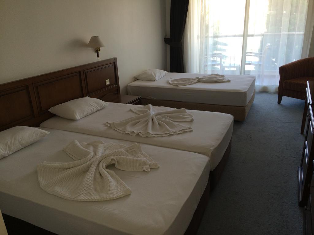 Coastlight Hotel Kusadasi Exterior photo